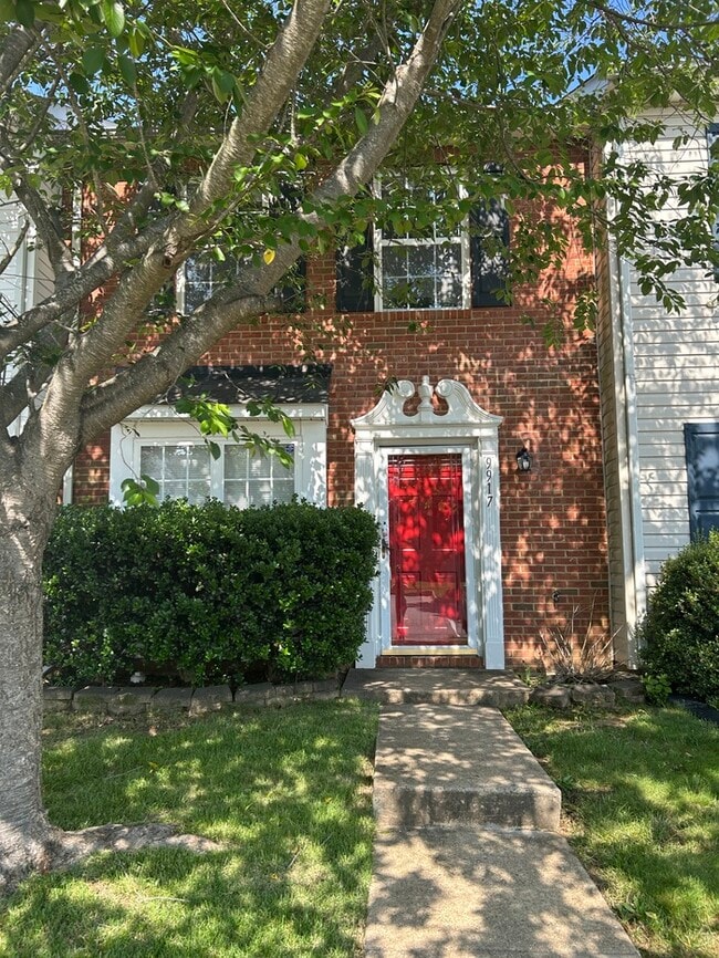 Building Photo - 9917 W Midland Way