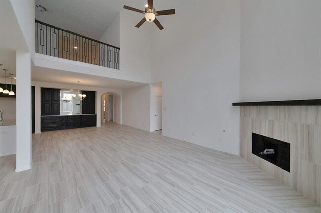 Building Photo - 6014 Grace Falls Dr