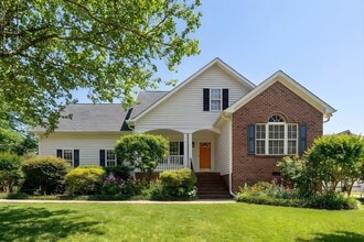 Building Photo - 5904 Clearsprings Dr