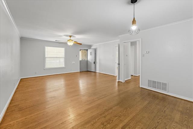 Foto del edificio - 6902 E Mockingbird Ln