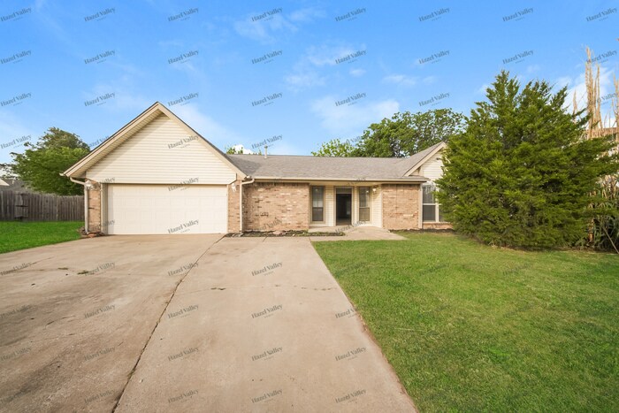 Photo - 608 Westridge Ct (Yukon, OK)