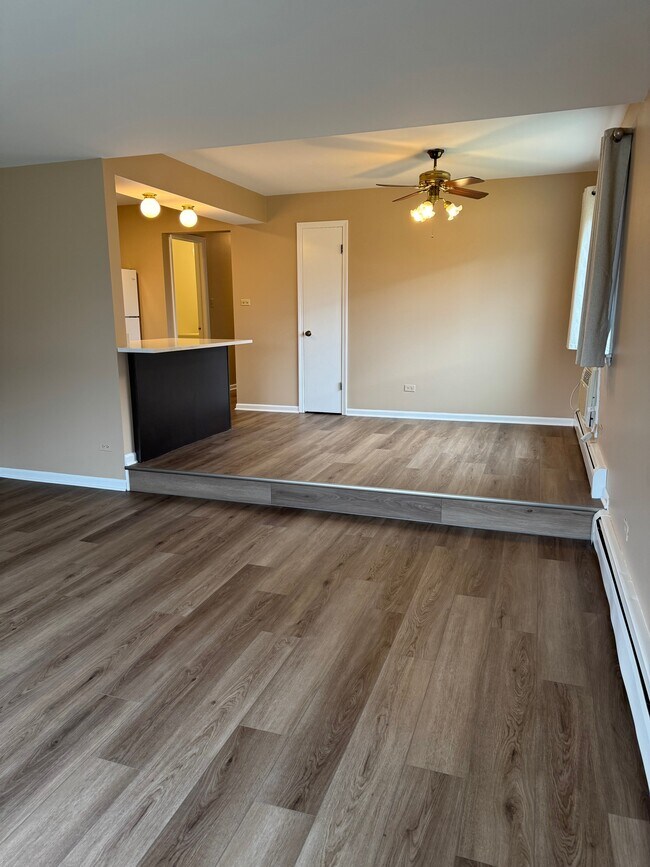 Foto del edificio - 9731 S 90th Ave