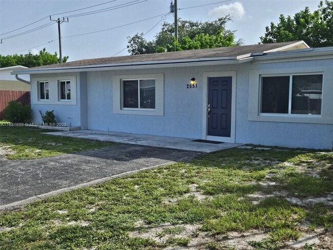 Building Photo - 2551 NE 7th Ter