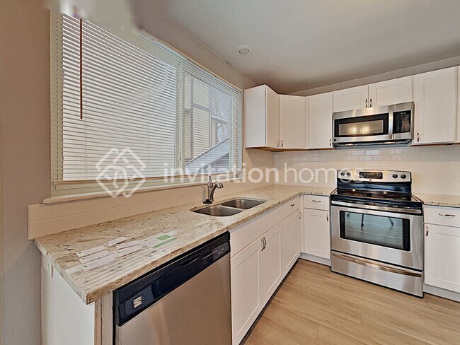 Foto del edificio - 3813 S Ceylon Way