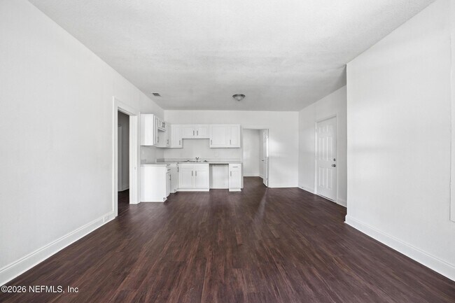 Foto del edificio - 6945 Nelms St