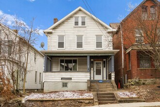 Building Photo - 1406 Hamilton St