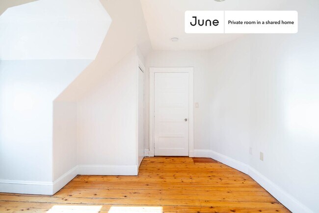 Building Photo - Room in Shared 7 bed/2 bath home in Brighton
