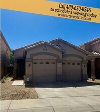 Building Photo - 10529 W Almeria Rd