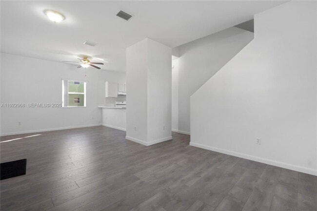 Foto del edificio - 5610 SW 43rd St