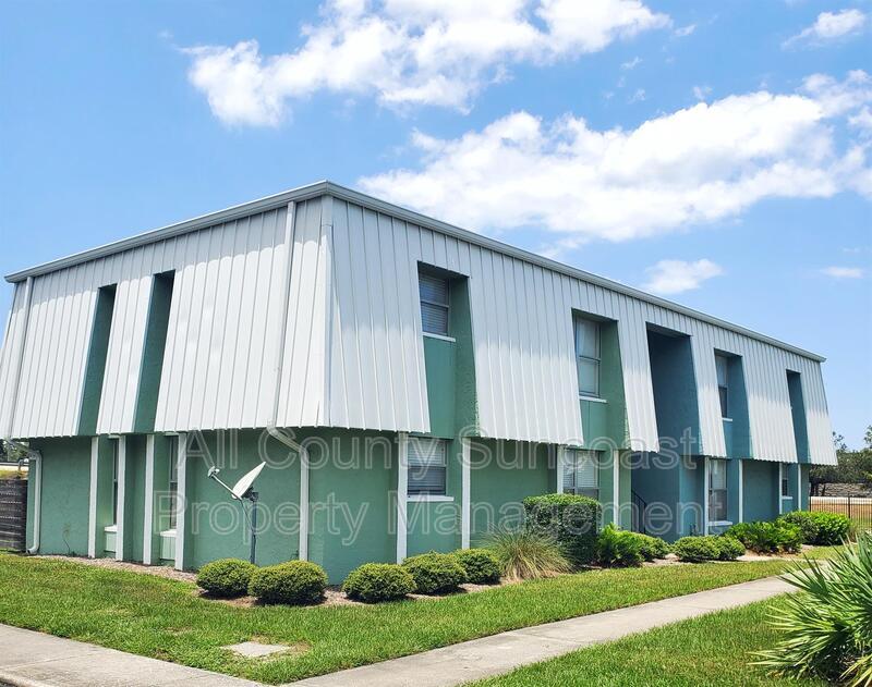 Building Photo - 7450-7435 35th St N