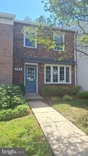 Building Photo - 755 Azalea Dr