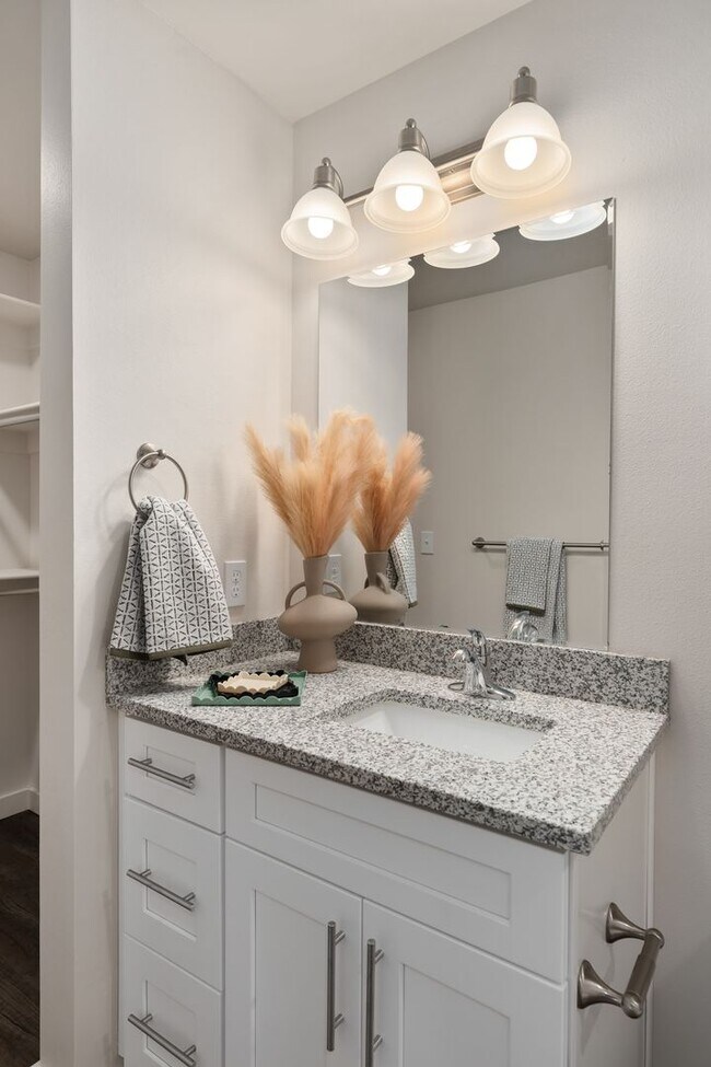 Interior Photo - The Prairie at Chaffee Crossing