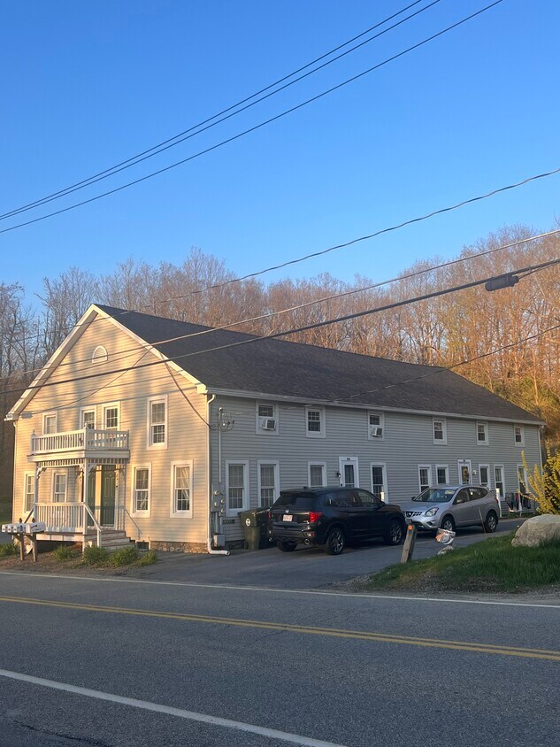 Primary Photo - 22 Princeton St