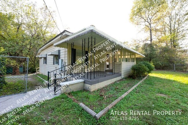 Building Photo - 4458 Middle St