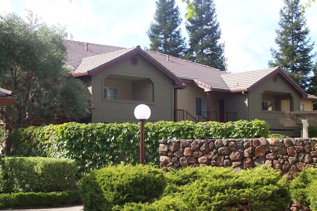 Foto del edificio - Cobble Creek