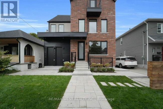 Building Photo - 502 Atlas Ave
