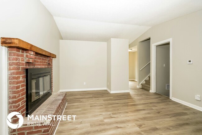 Foto del edificio - 1815 Keystone Lakes Dr
