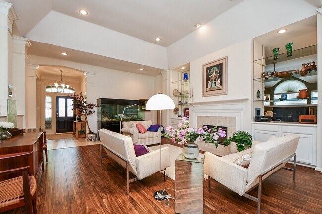 Foto del edificio - 1211 Magnolia Woods Ct