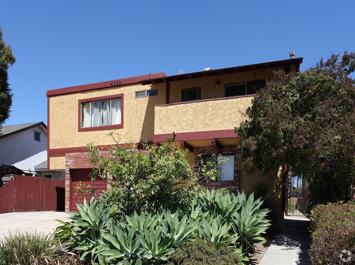 Building Photo - 4335 Hamilton St