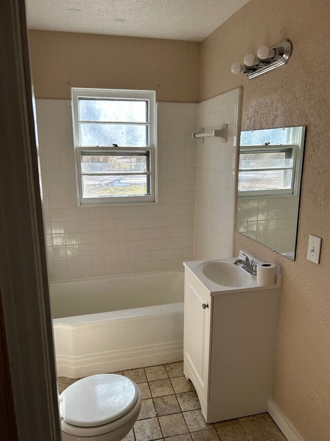 Bathroom - 2207 Briggs St