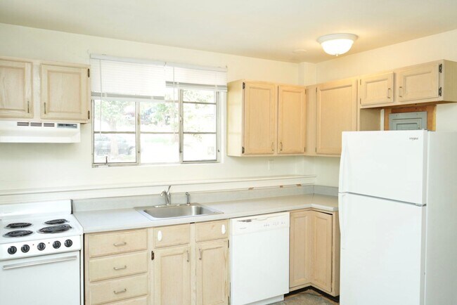 Foto del edificio - 604 15th St NW