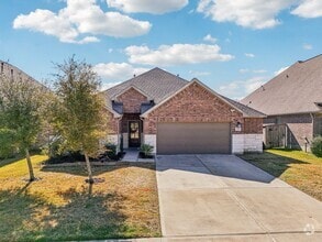 Building Photo - 23536 Kenworth Dr