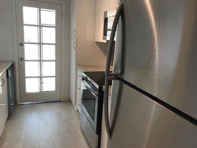 Foto del edificio - 10838 N Kendall Dr