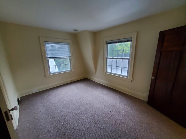 Bedroom 2 - 109 S Wisner St