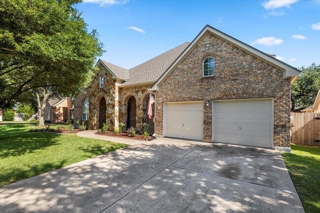 Foto del edificio - 2127 Clear Lake Pl