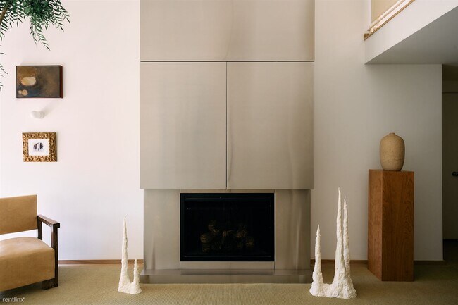 Foto del edificio - 2 br, 2 bath Condo - 950 North Kings Road