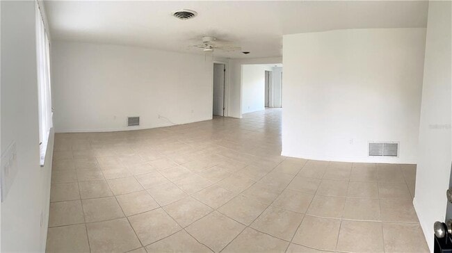 Building Photo - 841 Baffin Dr