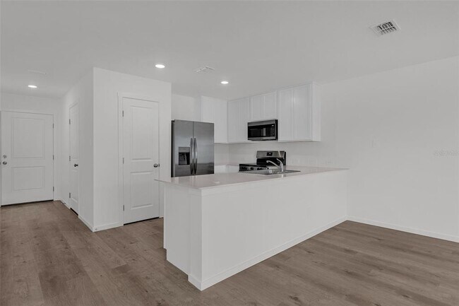 Foto del edificio - 2424 Bevel Ln