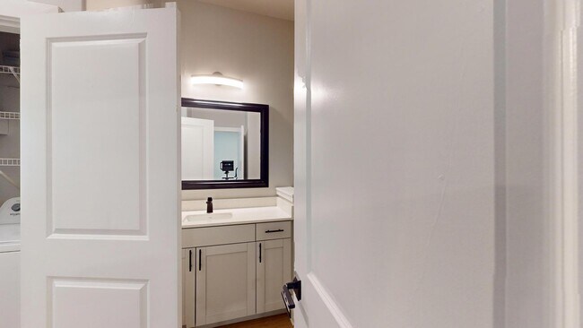 Interior Photo - Towson Promenade