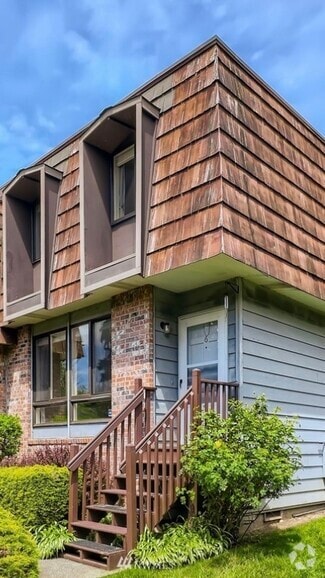 Building Photo - 5311 188th St SW