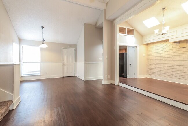 Foto del edificio - 1141 Paintbrush St