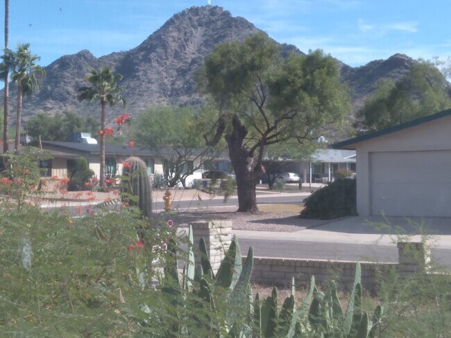 $4500 MONTH TO MONTH - 6734 N 19th St