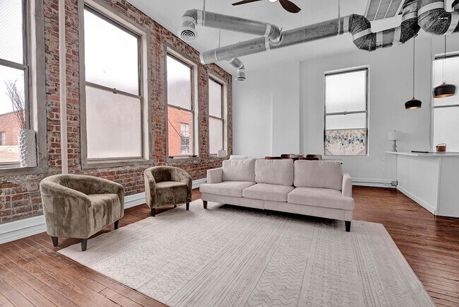 Foto del edificio - 2119 1st Ave N
