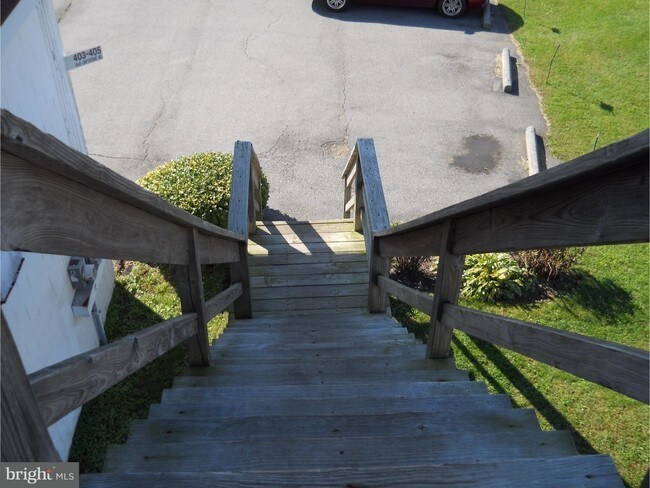 Foto del edificio - 403 Old Limestone Rd