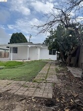 Building Photo - 40 Marin Ave