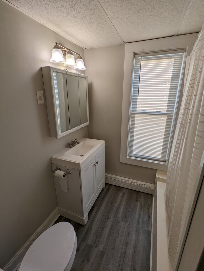Bathroom - 64 Pleasant St
