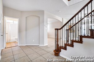 Building Photo - 1331 Nicholas Manor