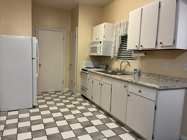 Foto del edificio - 345 S 450 E