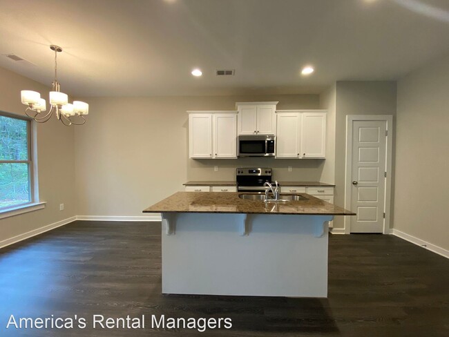 Building Photo - 4 br, 2 bath House - 7932 St. James Drive