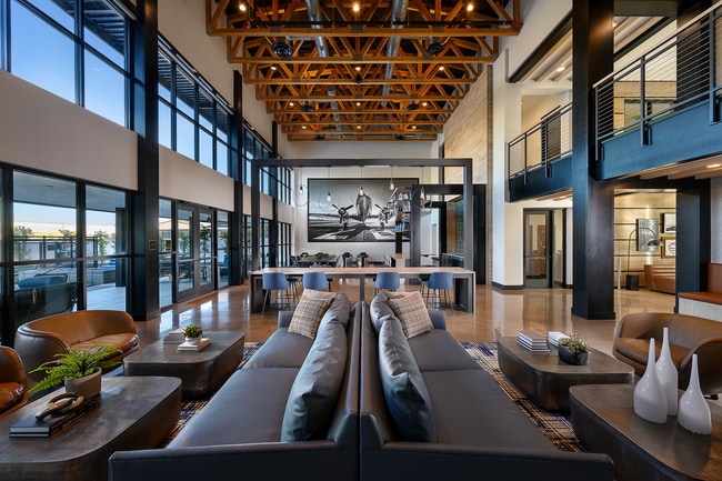 Building Photo - Hangar 44