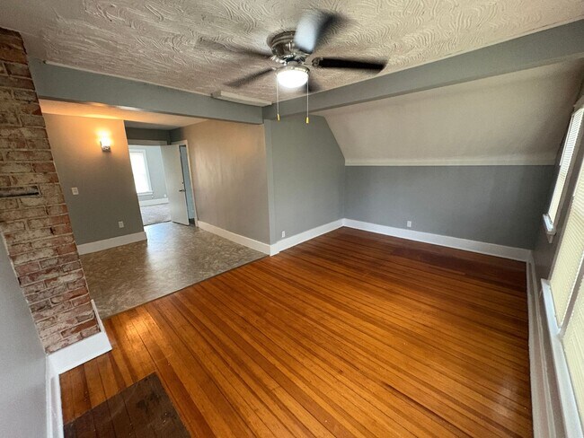 Foto del edificio - 2800 R St