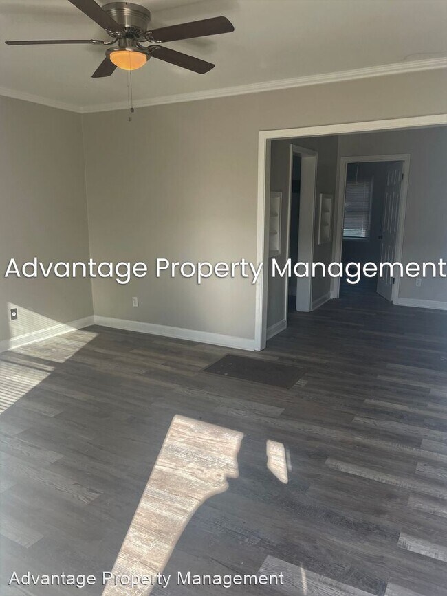 Foto del edificio - 1 br, 1 bath House - 710 E. Bodley Ave.