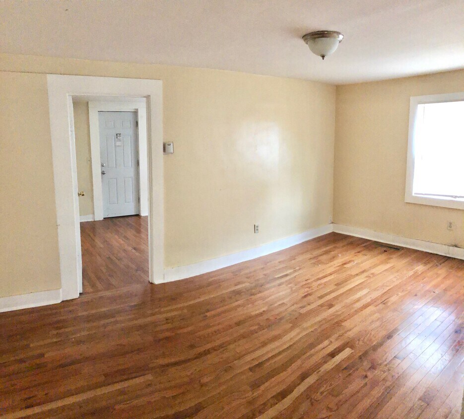 44 Dudley St, Hamden, CT 06517 Apartments in Hamden, CT