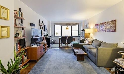 Primary Photo - 17 E 14th St