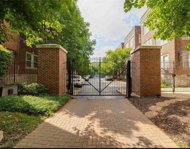 Gated community - 5350 Pershing Ave