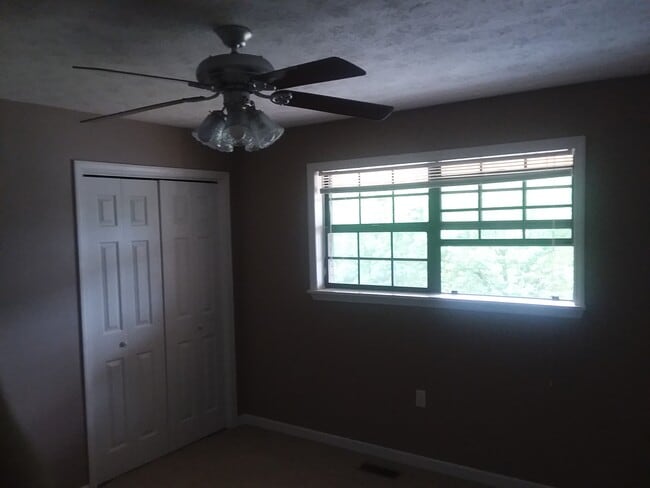 Master Bedroom - 453 Eastley Court